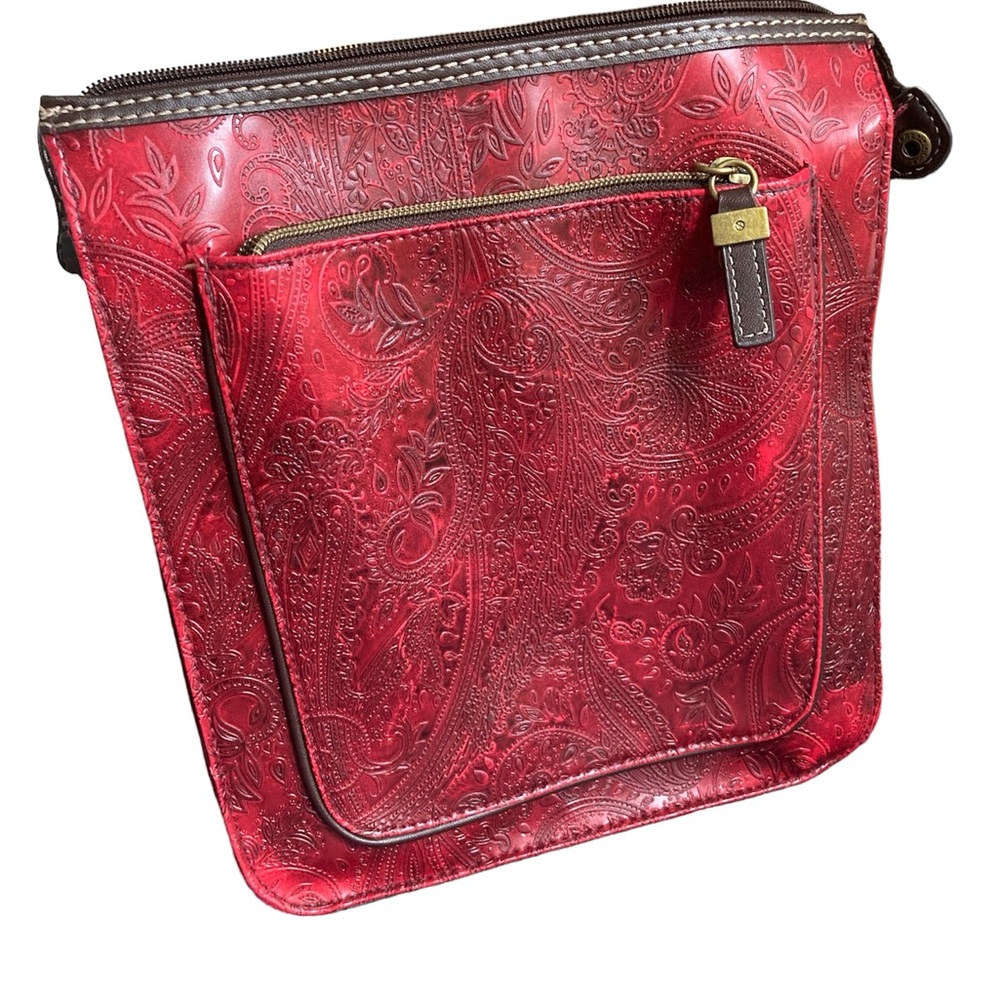 Relic Hand-Tooled Vegan Leather Red Purse Bag NWOT